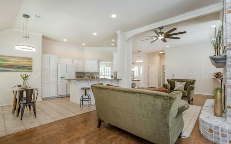 Home staging detail
